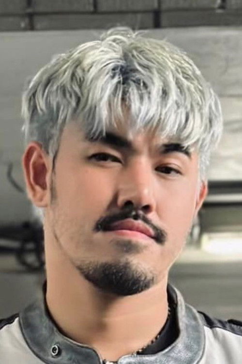 Sitthidet Bunmanee as Pure