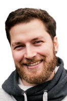 Hauke Gerdes as Spielleiter