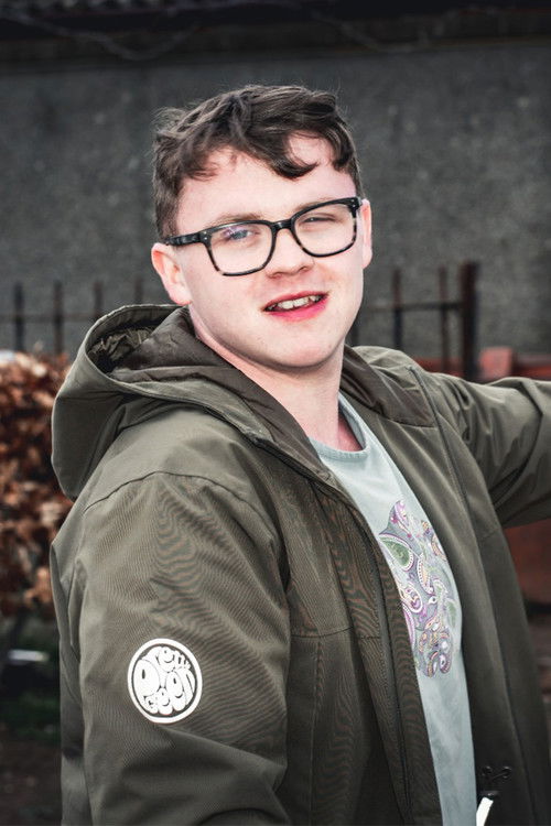 Rhys Garner as Angus MacDonald