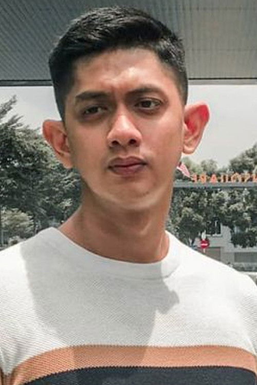 Idzham Ismail as Panjang