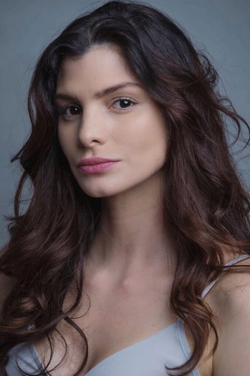 Eva Arias as Esposa de Peña