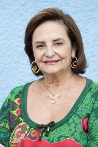 Lucinha Araújo as Self