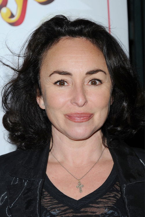 Samantha Spiro as Edith Paper