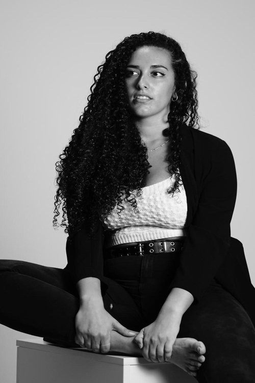 Ruth Ceballos as Amiga de Rebeca