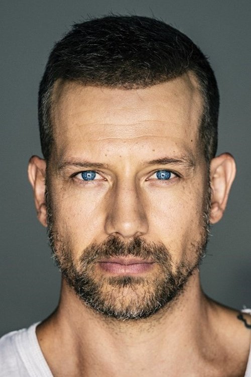 Jonathan Boynton-Lee as Jon