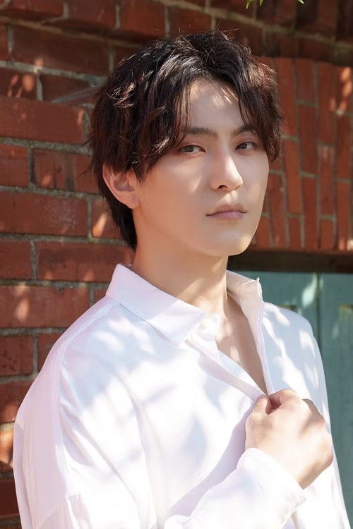 Shogo Tazuru as Satotz / Goto