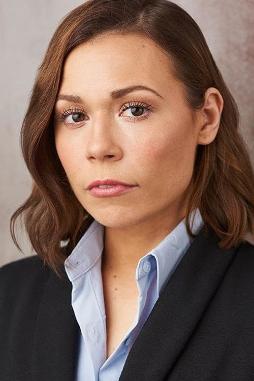 Amanda Knapic as Miranda
