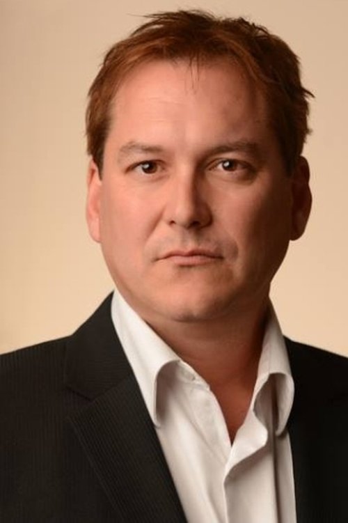 Ken Thrift as Sgt. Gunn