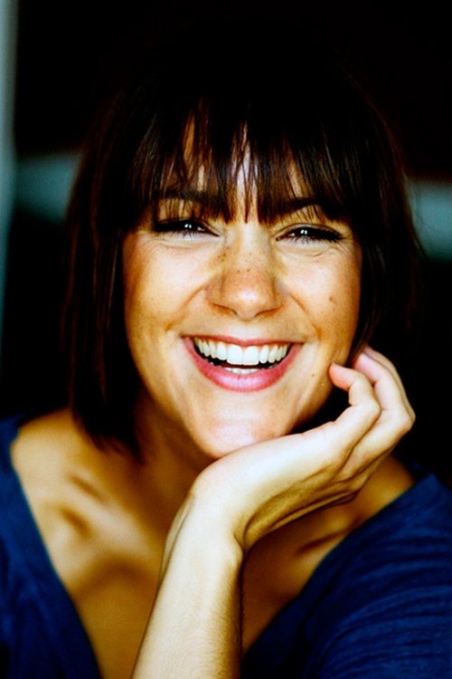 Anne Tappon as Ambre