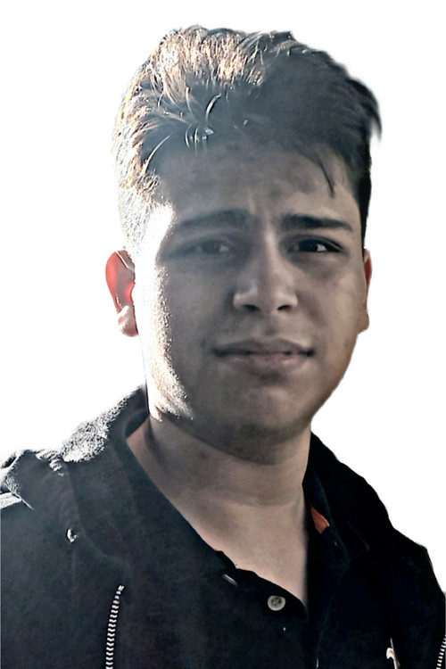 Çınar Gürbüzer as das Baby