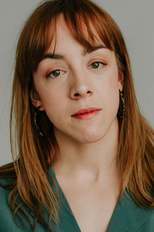 Myriam Debonville as Professeure de danse