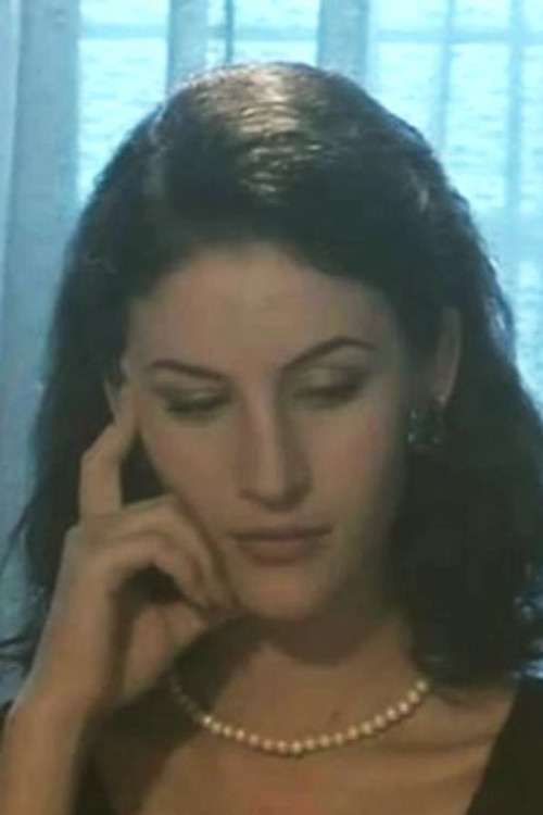 Irina Kramer as Lady Eleanor Sutton