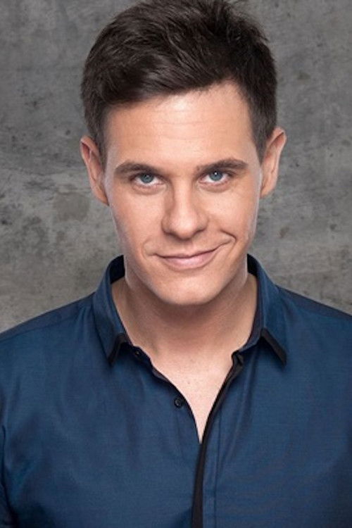 Christian Gálvez as Elías