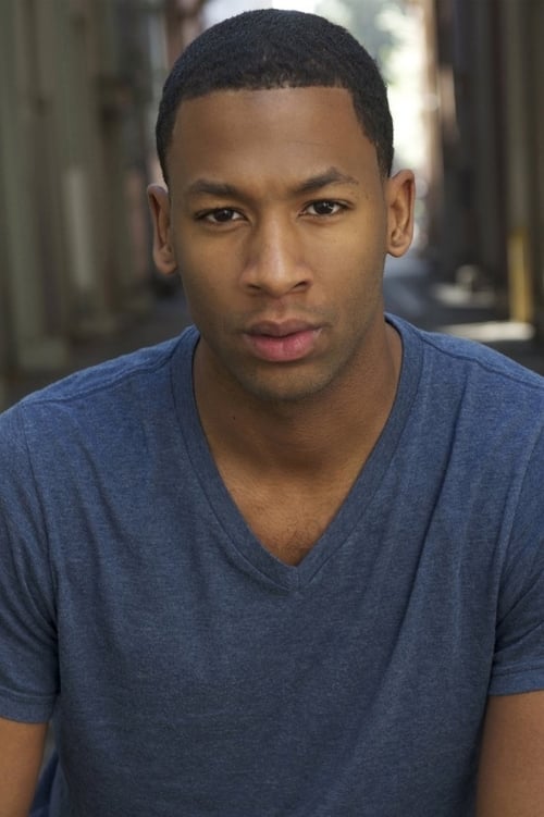 Darnell Kirkwood as Mason