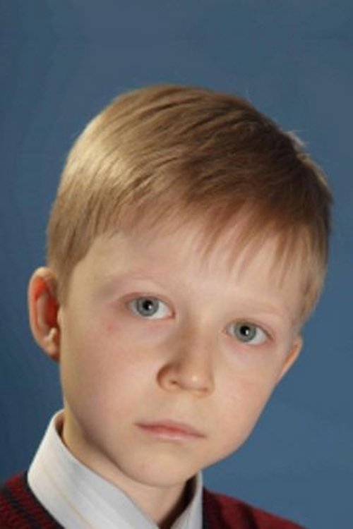 Matvey Novikov as Alyosha