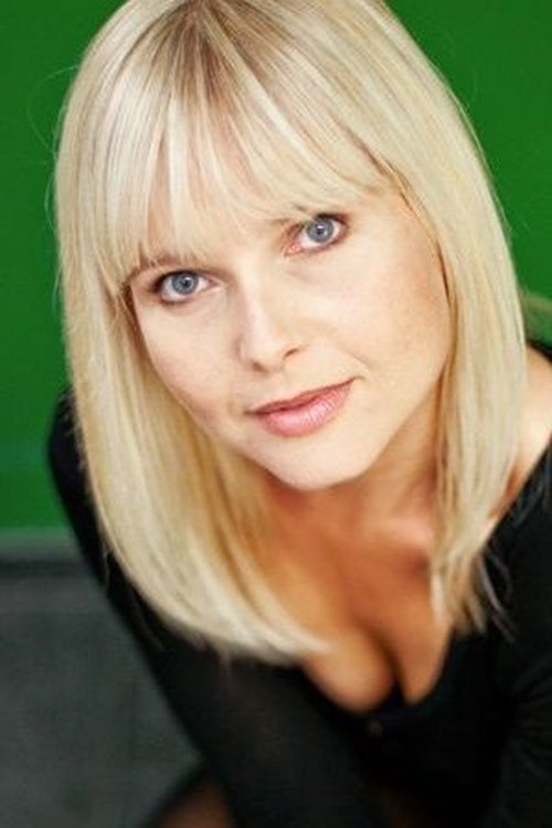 Bojana Golenac as Sarah Ludwig