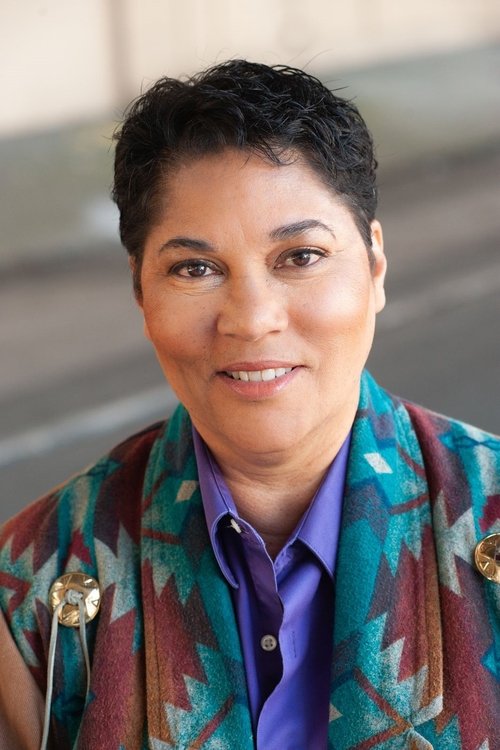 Jennifer Lanier as Winona Wedemeyer