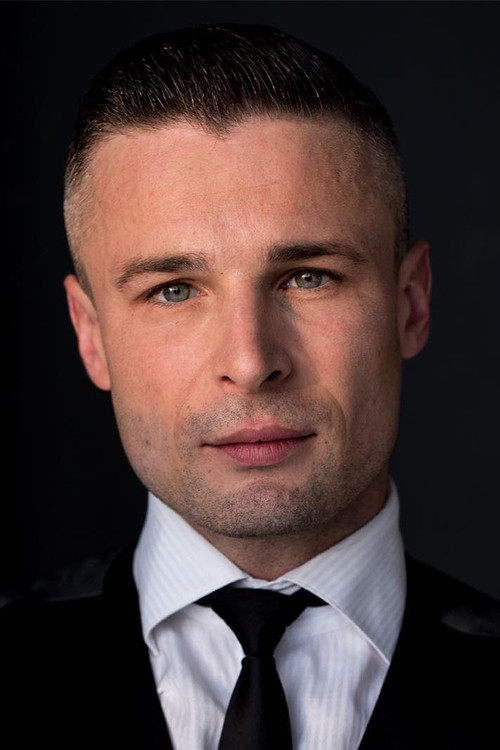 Arsentii Prymak as Passe by