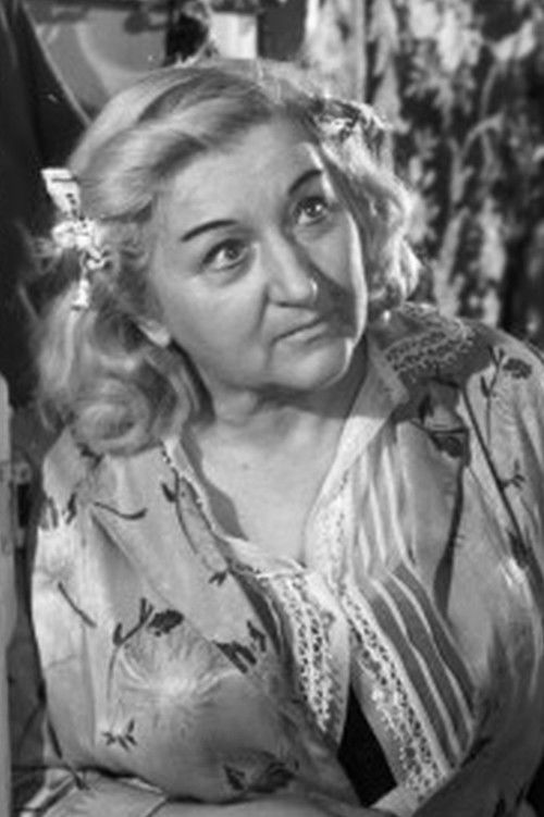 Lena Wilczyńska as Elderly Lady