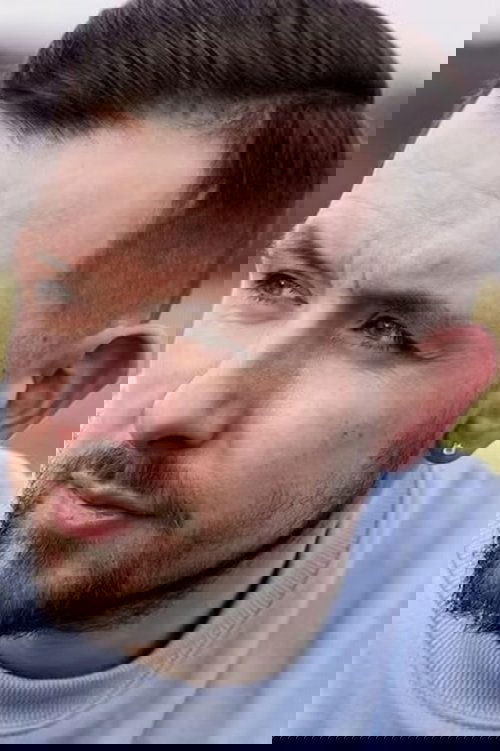 Paul Alwright as Glenner