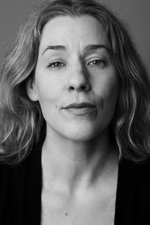 Heidi Kiviharju as Sari Salo