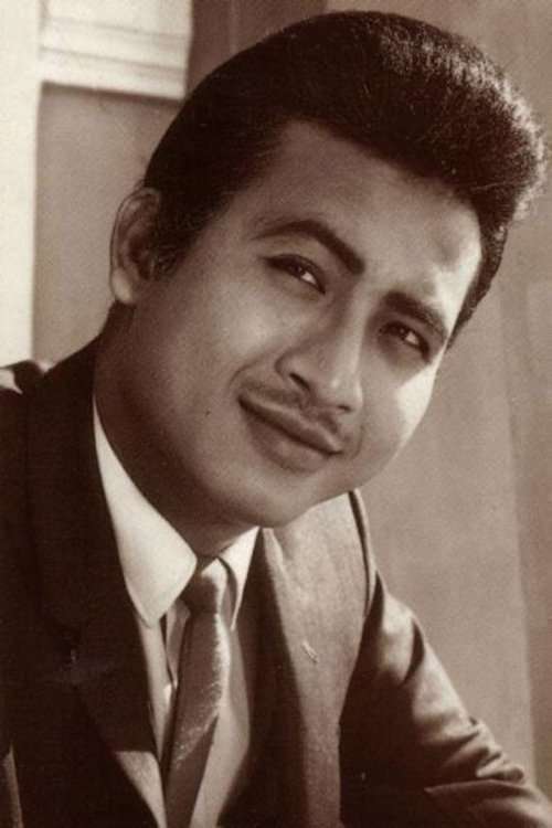 Mitr Chaibancha as Wai Chin