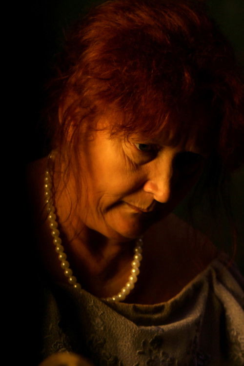 Liubov Tymoshevska as Raisa Semenivna