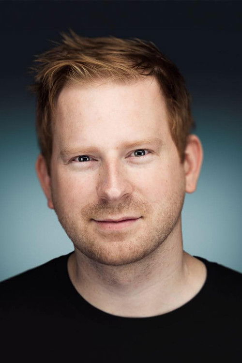 Andreas Magnusson as Tore Järv