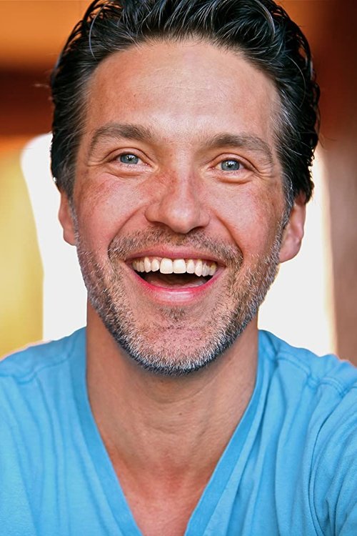 Mike Powers as American #1