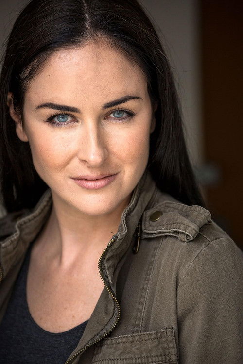 Jessica Davis as Hannah Schubert