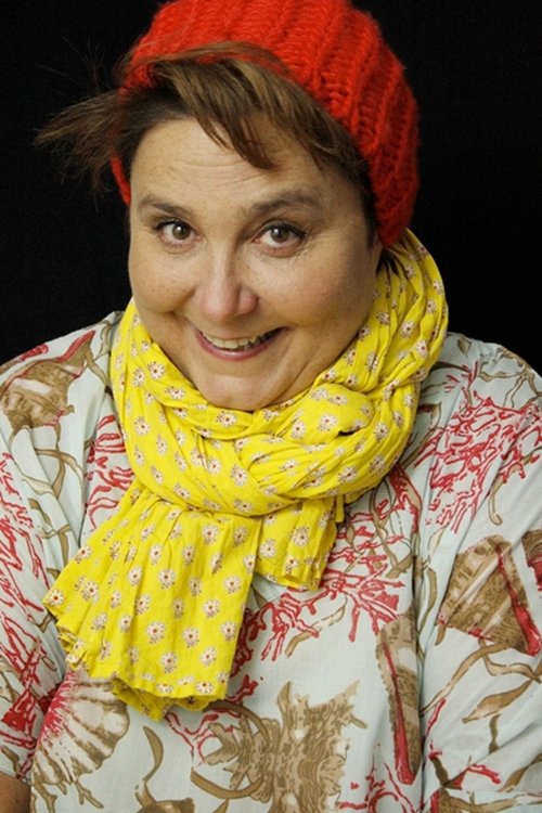 Valérie Flan as Farm woman