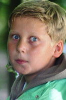 Ivan Luchintsev as Artyomka