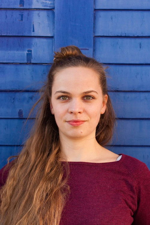 Valerie Bast as Rezeptionist