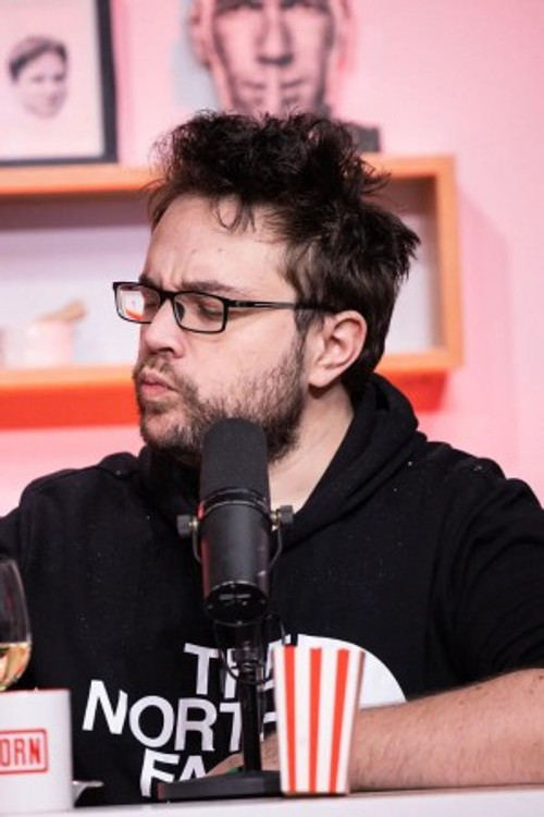 Antoine Daniel as Alex