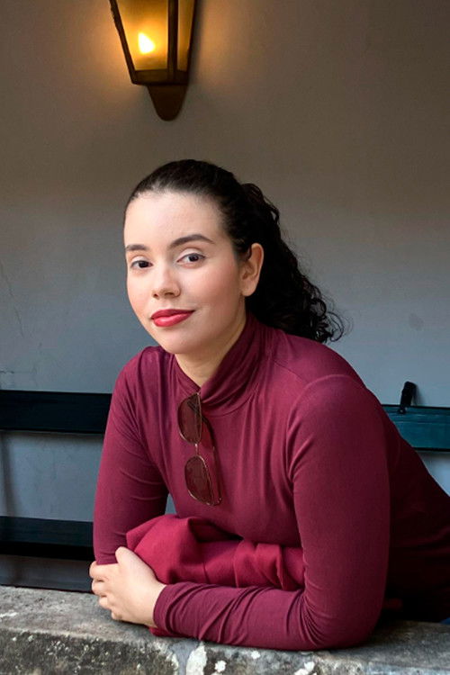 Yasmin Ramos as A Amiga Nº 1