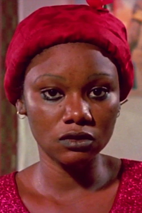 Omou Diarra as La Troisième épouse