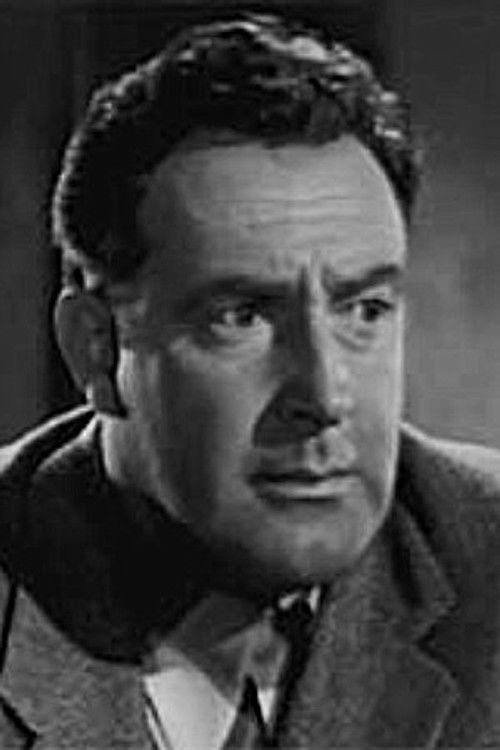 George Barrows as Federal Agent (uncredited)