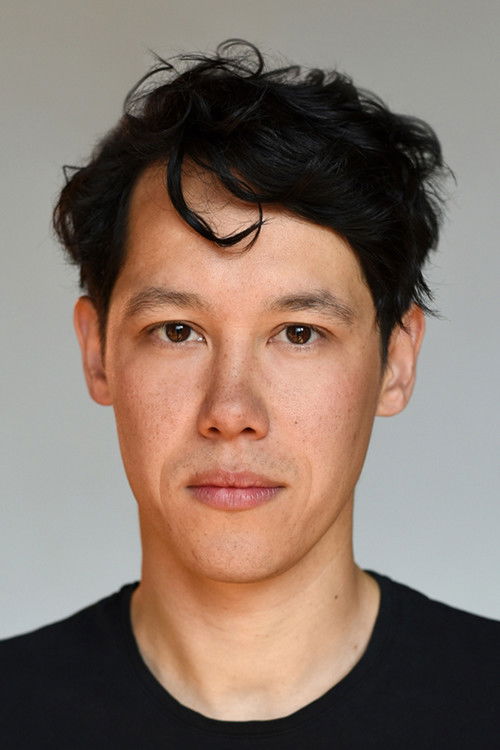 Simon Kluth as Frank