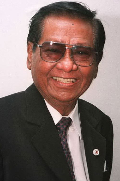 Dokdin Kunyamarn as Nuai
