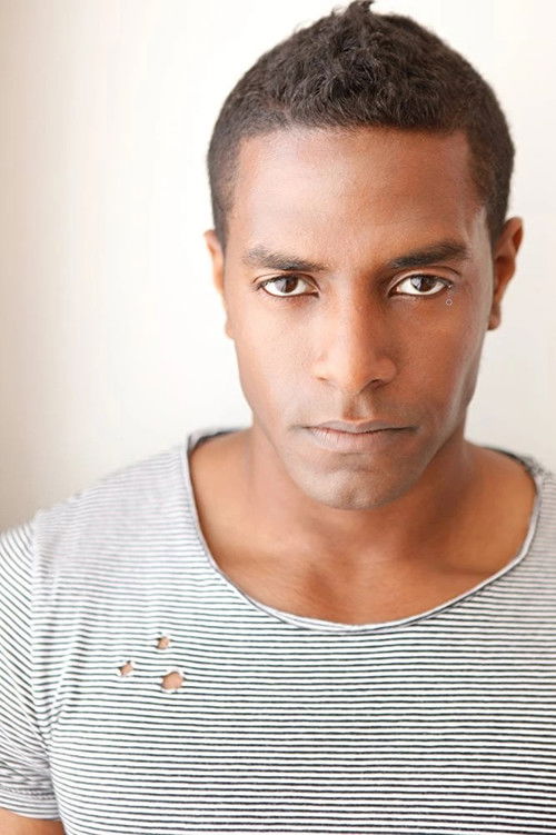 Dillon Winfrey as Bartender