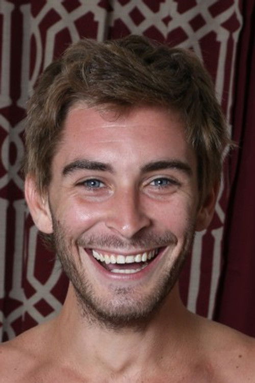 Sterling Chambers as 