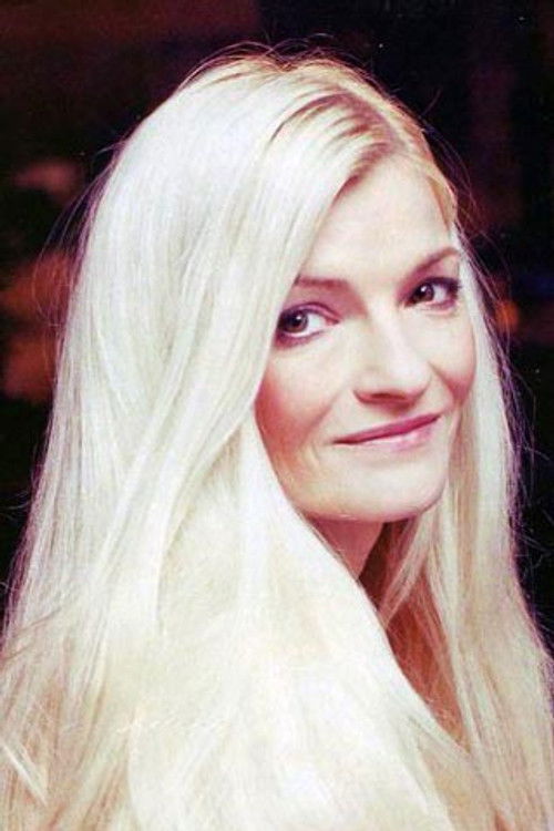 Michaela Kudláčková as Pavla