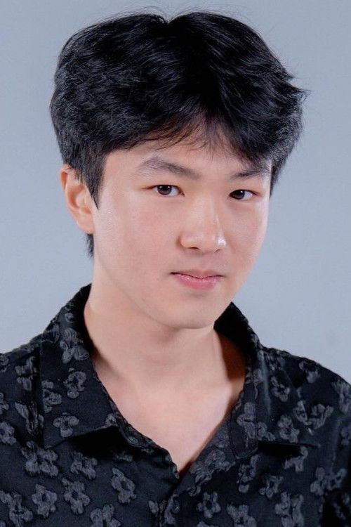 Kim Sirichok Rodjanaunthong as Mhok