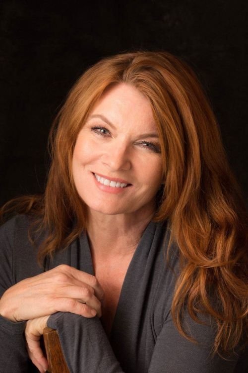 Donna Osterbuhr as Kendra, the High Priestess