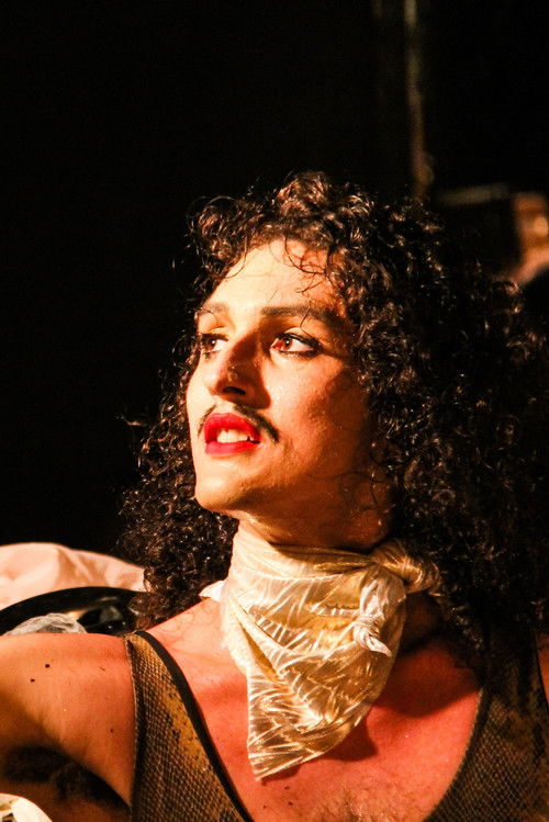 William Pereira Monte as Mulher Maravilha