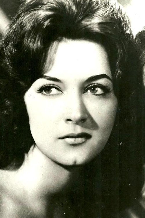 Ofelia Montesco as Sarita