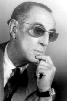 Willy Rozier as Inspector Grimber