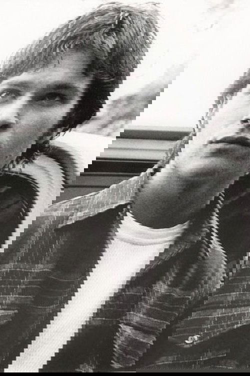 Justin Shilton as Freshman