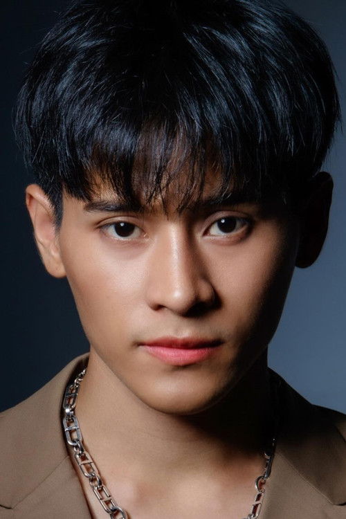 Weeravich Bumpensawat as Yim