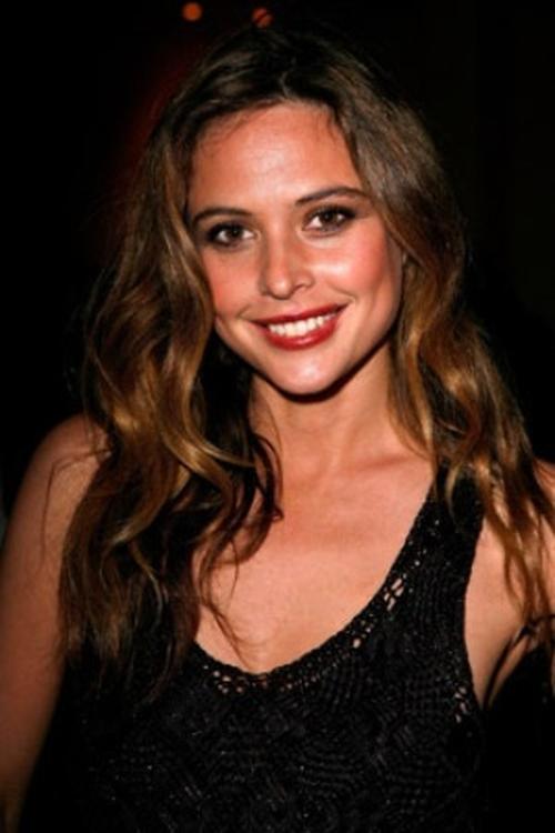 Josie Maran as Kira Hayden